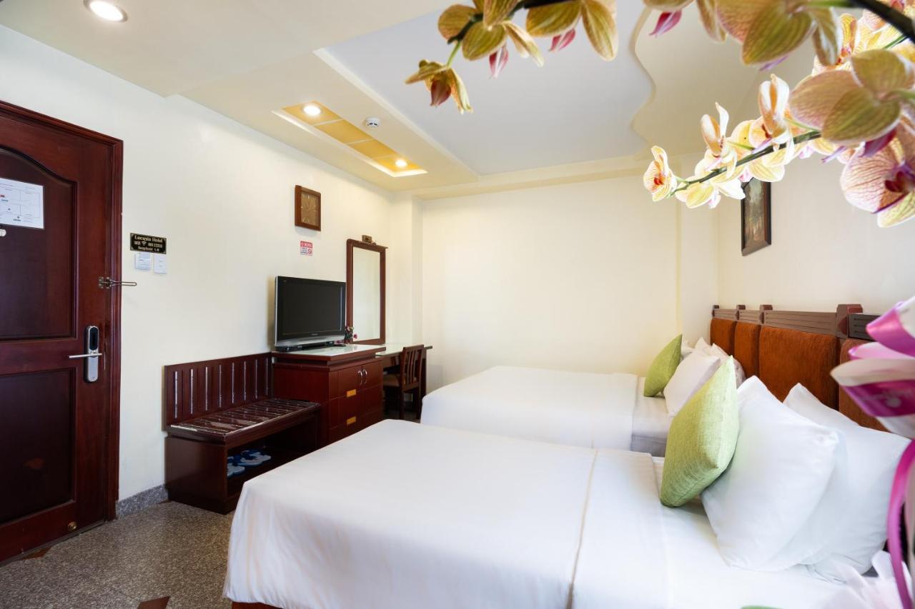 Lucasta Saigon Hotel โฮจิมินห์ซิตี้ ภายนอก รูปภาพ
