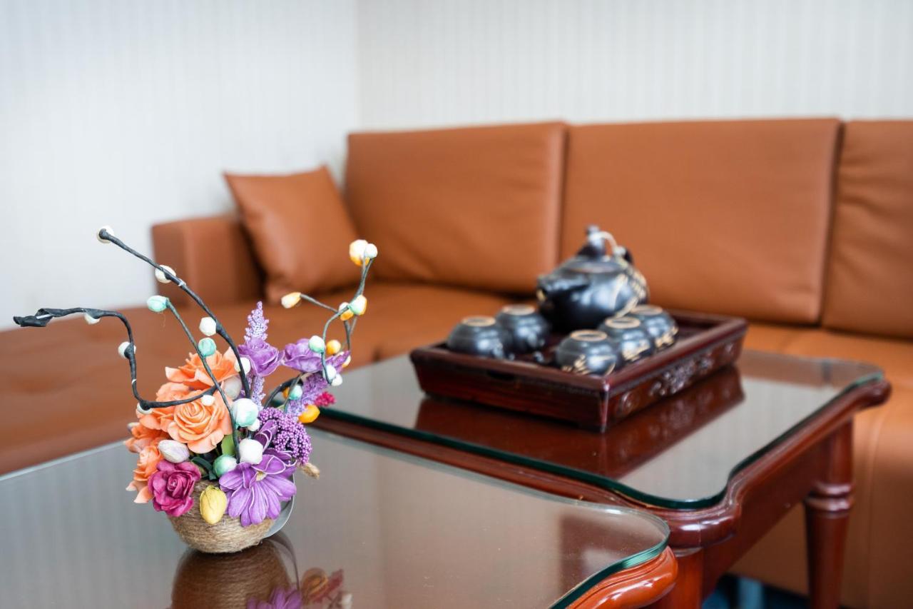Lucasta Saigon Hotel โฮจิมินห์ซิตี้ ภายนอก รูปภาพ